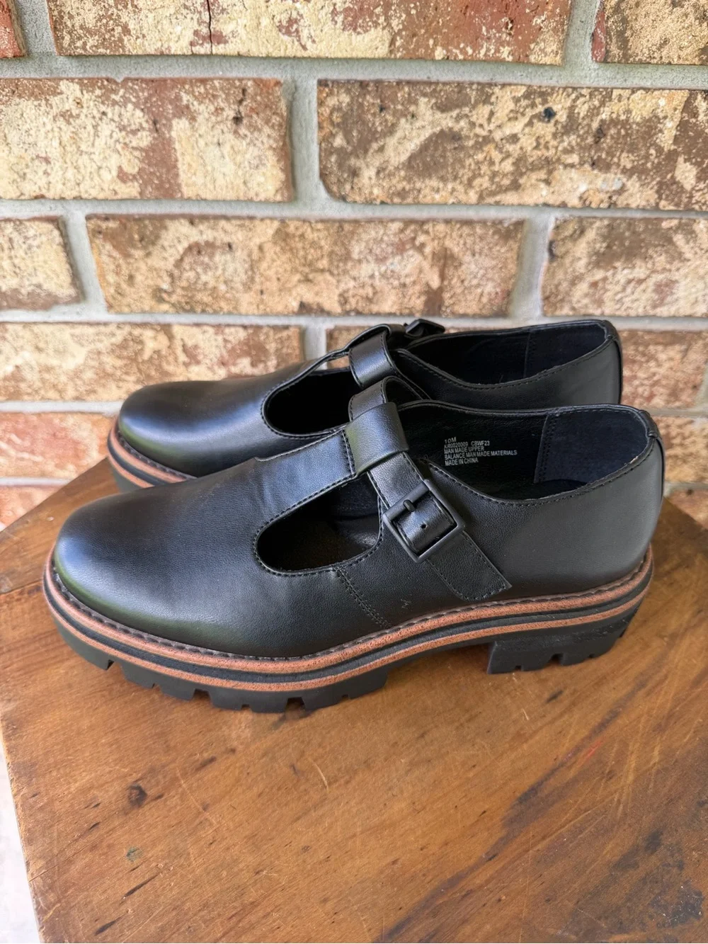 Korks Vega Mary Jane Loafers Women’s Size 10 Excellent Condition!